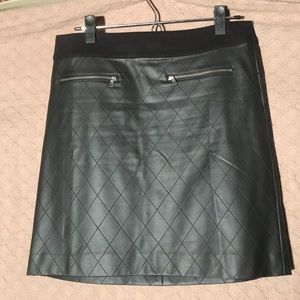 Ann Taylor quilted faux leather skirt